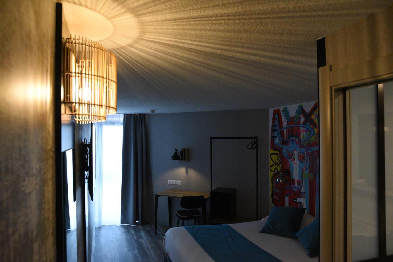 The Originals Boutique, Hotel มงเตลิมาร์ ภายนอก รูปภาพ