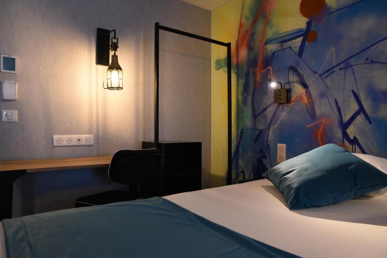 The Originals Boutique, Hotel มงเตลิมาร์ ภายนอก รูปภาพ